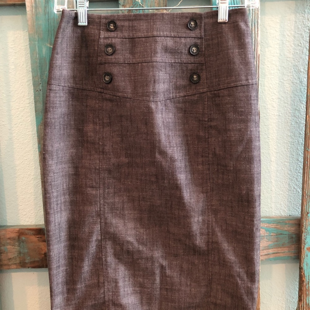 Grey women’s pencil skirt!